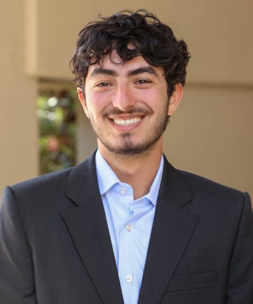 Headshot - Farouk